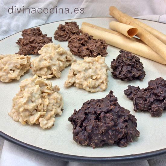 Rocas de barquillos o galletas en Barquillos de piña con frutas y salsa de yogur con miel