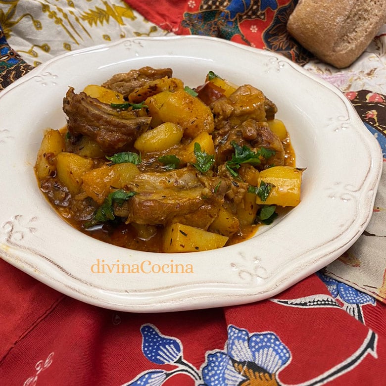 costillas con patatas