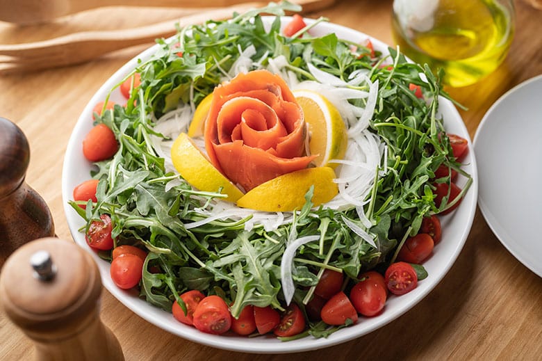 Ensalada de salmón ahumado 129