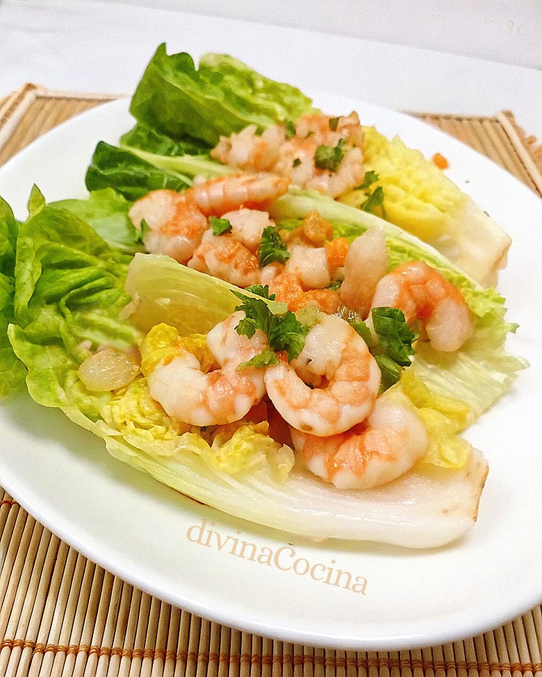 Cogollos con gambas al ajillo