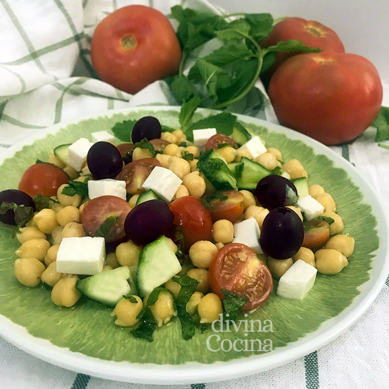 ensalada de garbanzos estilo griego