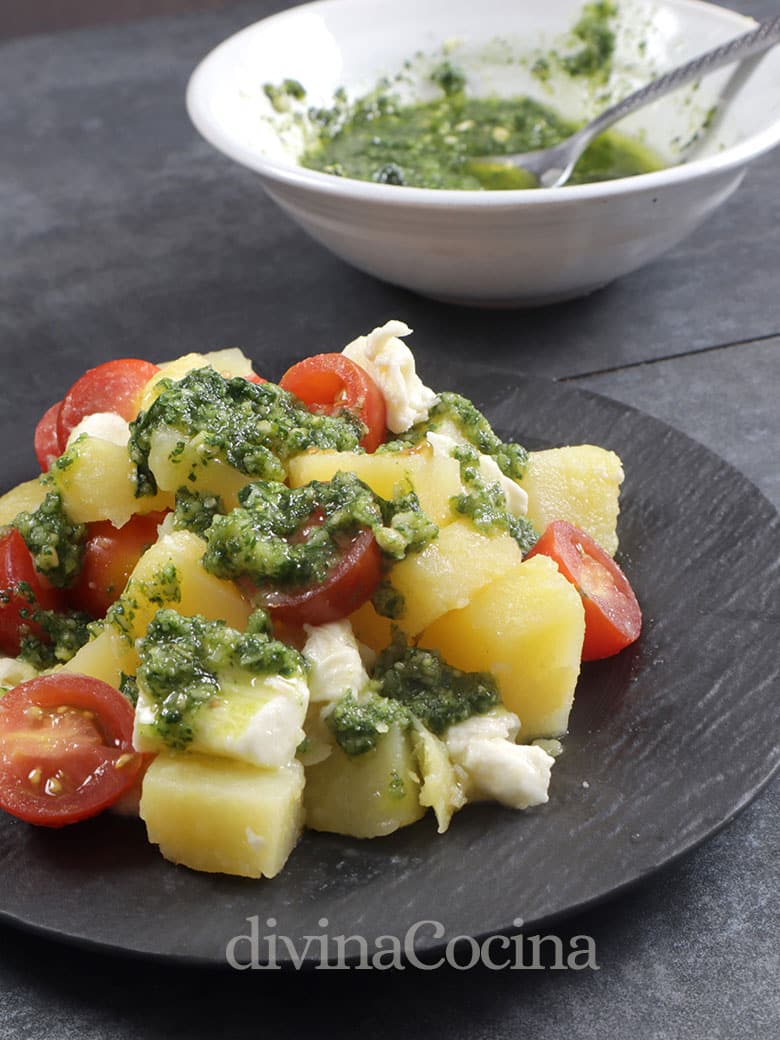 ensalada de patatas al pesto