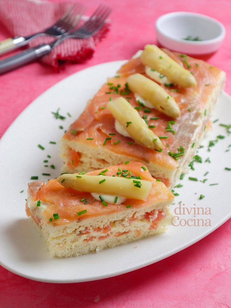 pastel de salmon y esparragos con pan de molde 