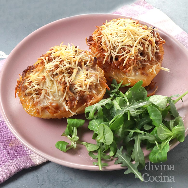 patatas rellenas de carne al horno