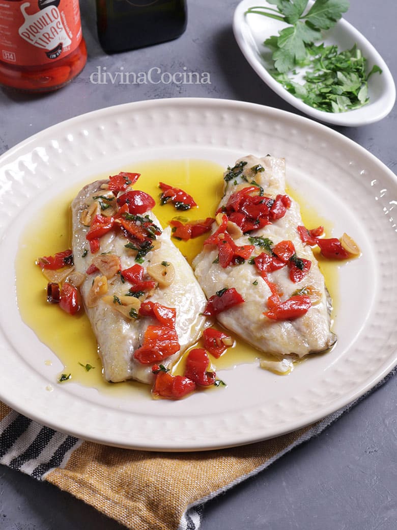 dorada a la bilbaina con pimientos 