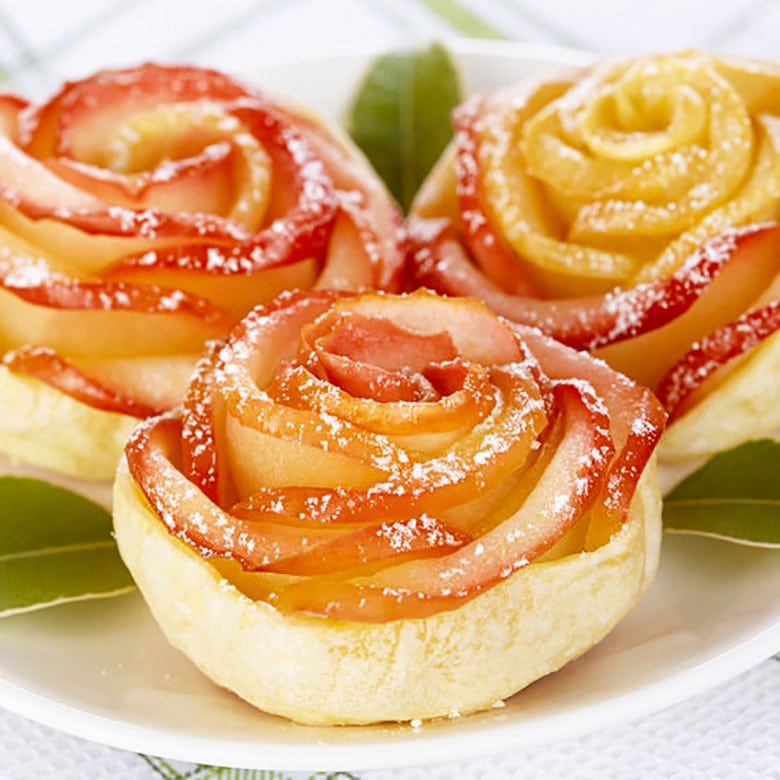 rosas de manzana y hojaldre