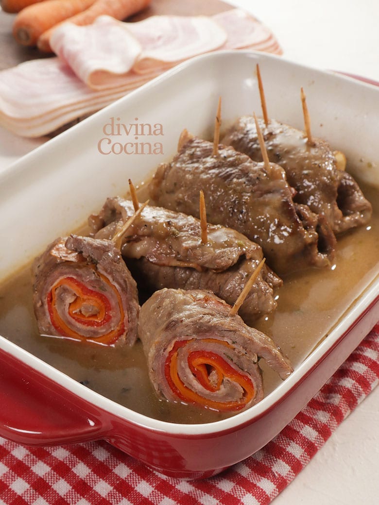 FILETES DE TERNERA AL AJILLO Y LIMÓN CON PATATAS AL ROMERO RECETA DE CARNE  FACIL Y SENCILLA 