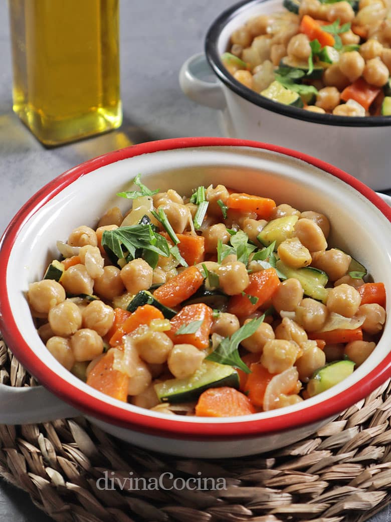 garbanzos salteados con verduras