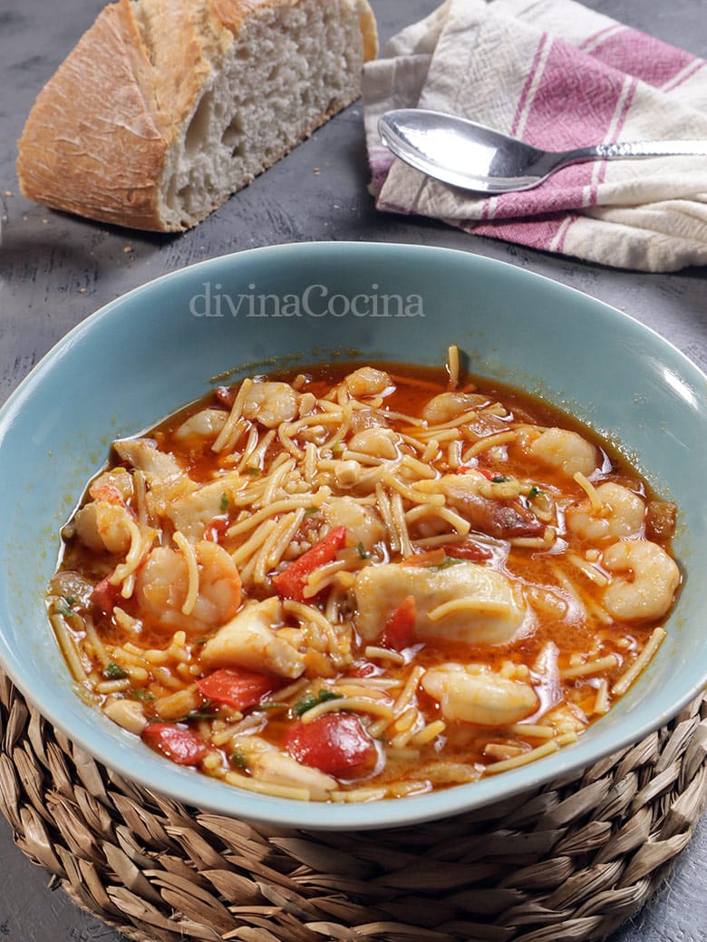 sopa de pescado facil