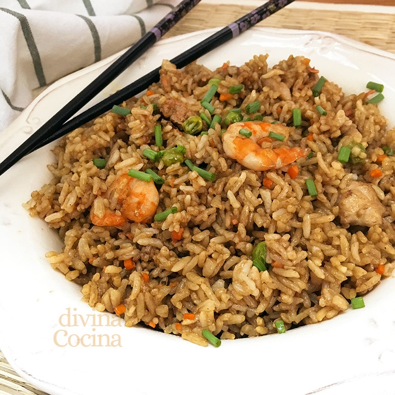 Arroz frito japonés (Yakimeshi) - Receta de DIVINA COCINA