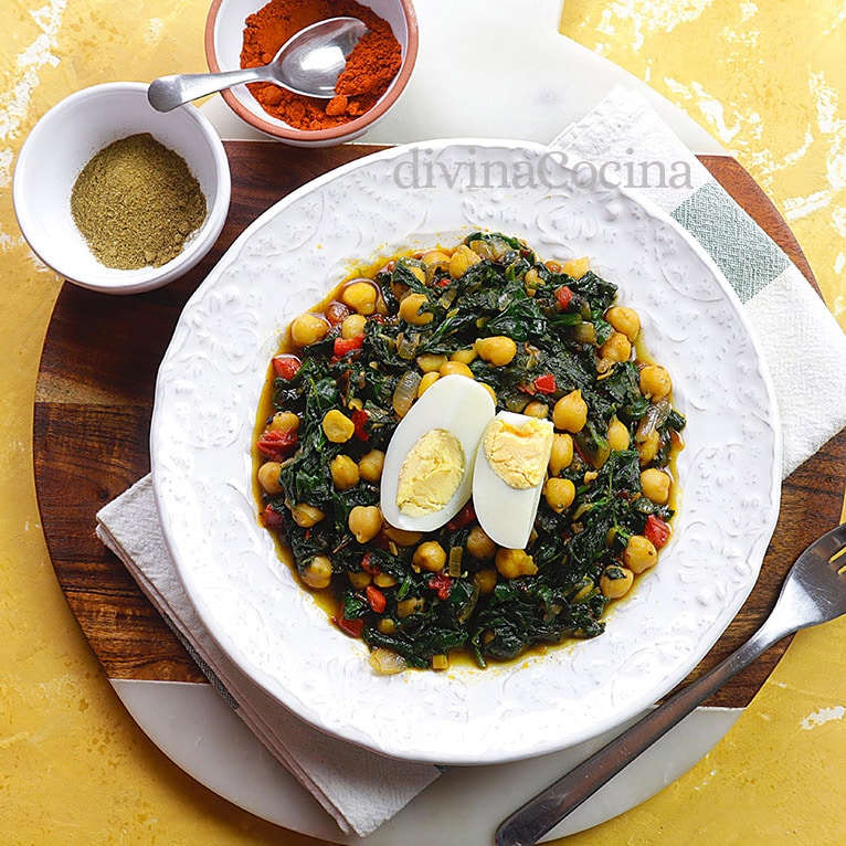 garbanzos con espinacas salteados