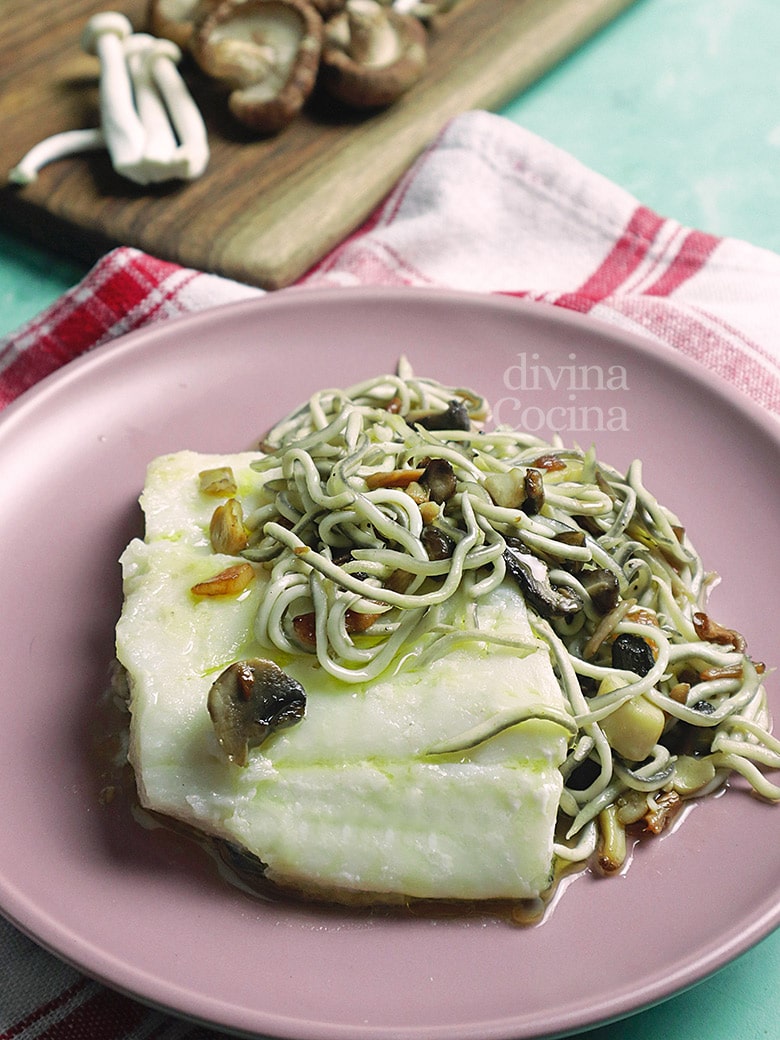 bacalao con gulas y setas