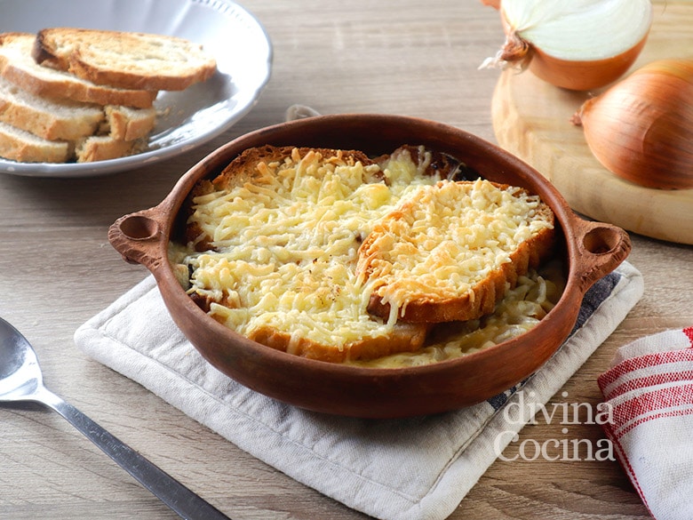 sopa de cebolla a la francesa