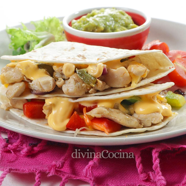 quesadillas de pollo