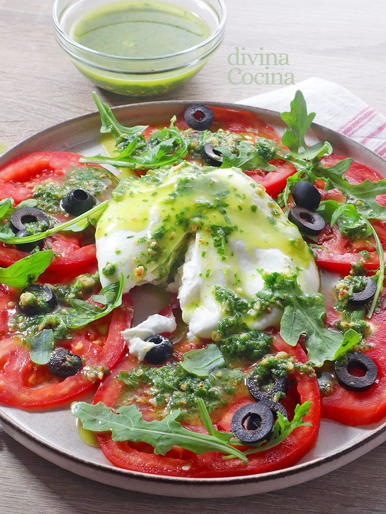 ensalada de tomate y burrata