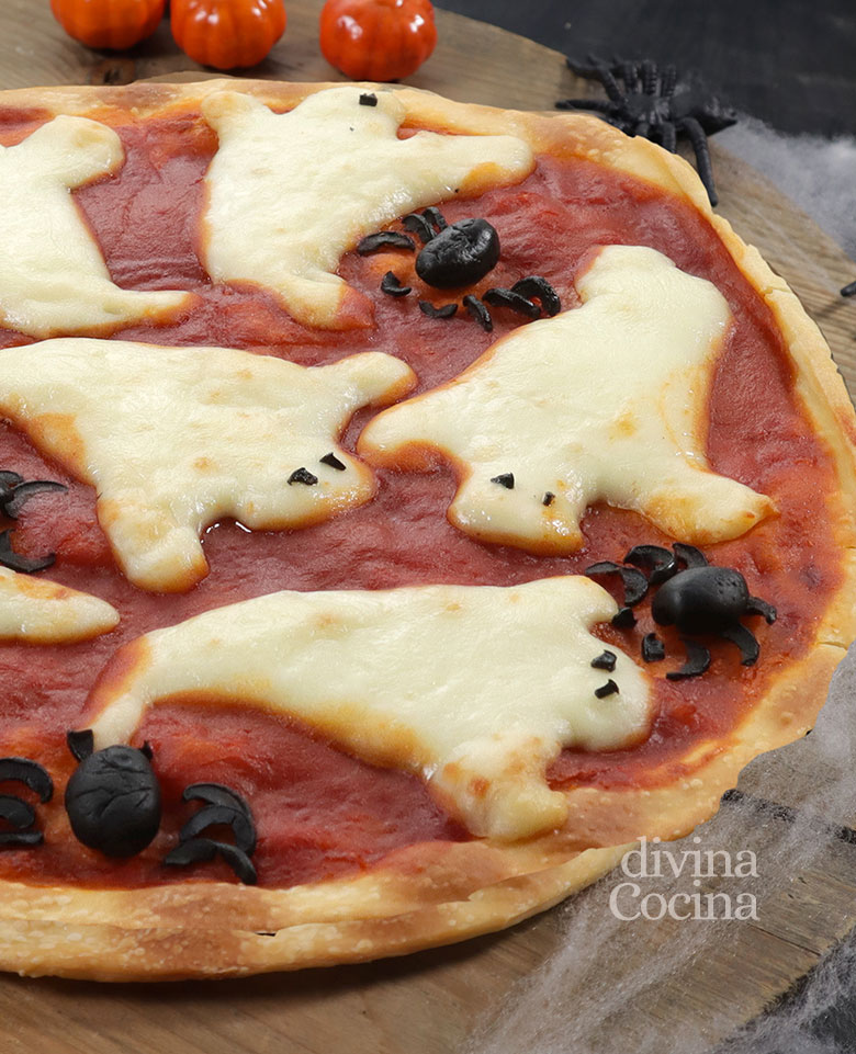 pizza halloween fantasmas y aranas