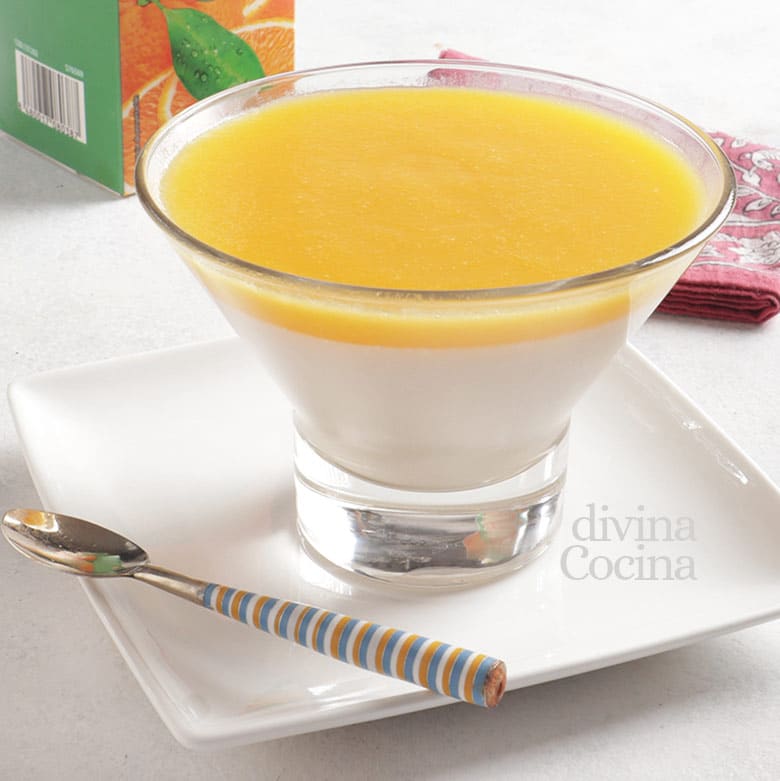 panna cotta de coco con mango