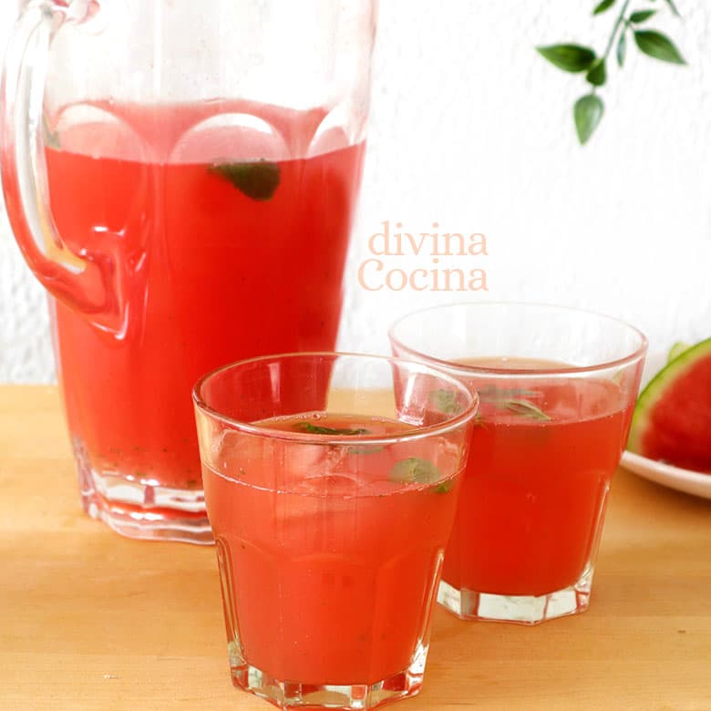 agua fresca de sandia hierbabuena