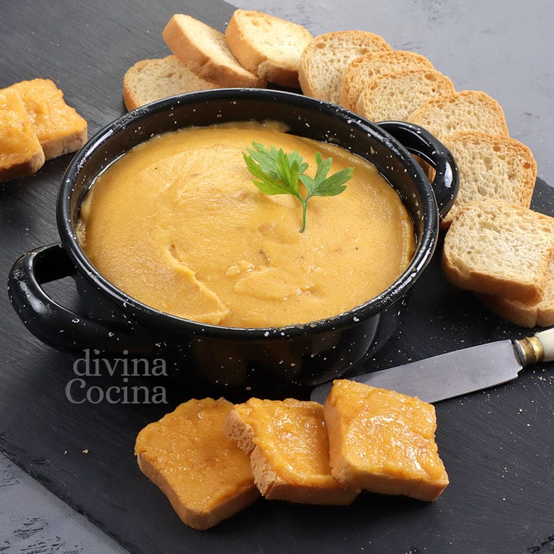 welsh rarebit crema queso cerveza