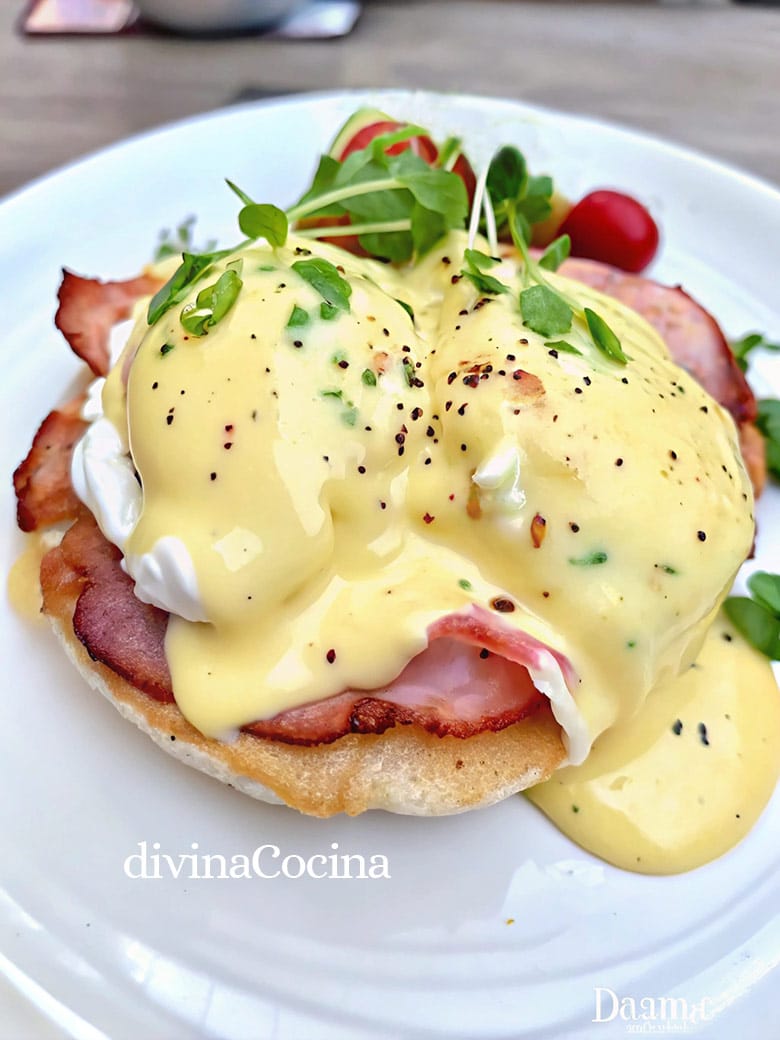 huevos benedictine