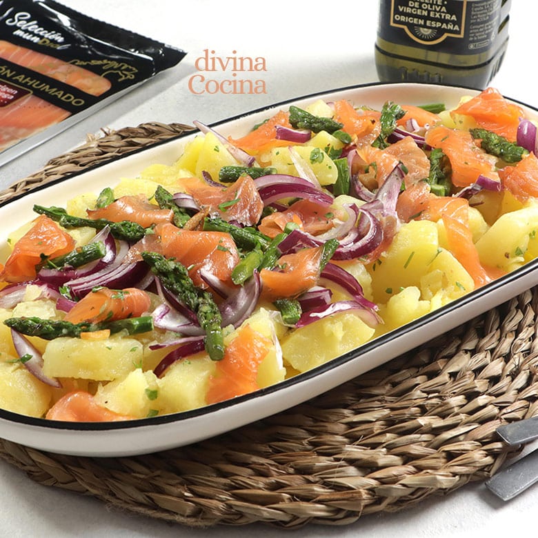 ensalada de patatas con salmon y esparragos