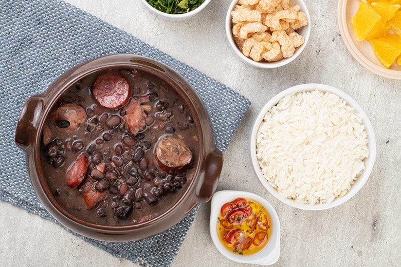 feijoada brasilena receta tradicional