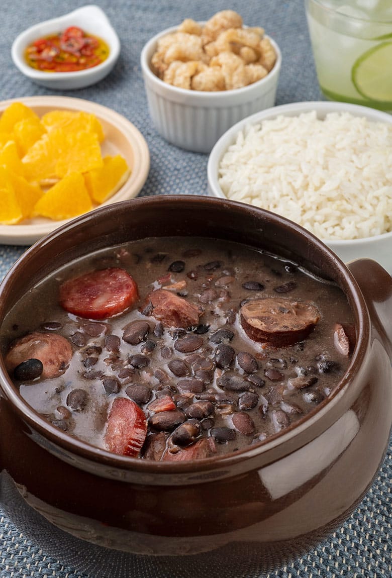 feijoada brasilena receta tradicional