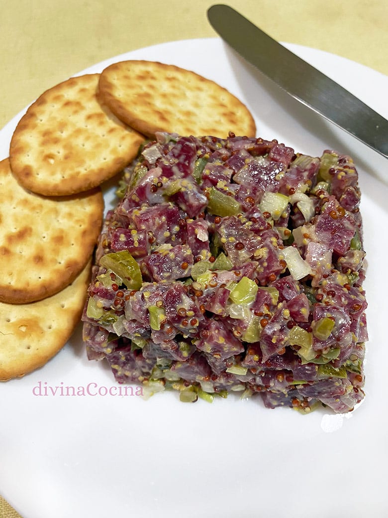 tartar de salchichon iberico