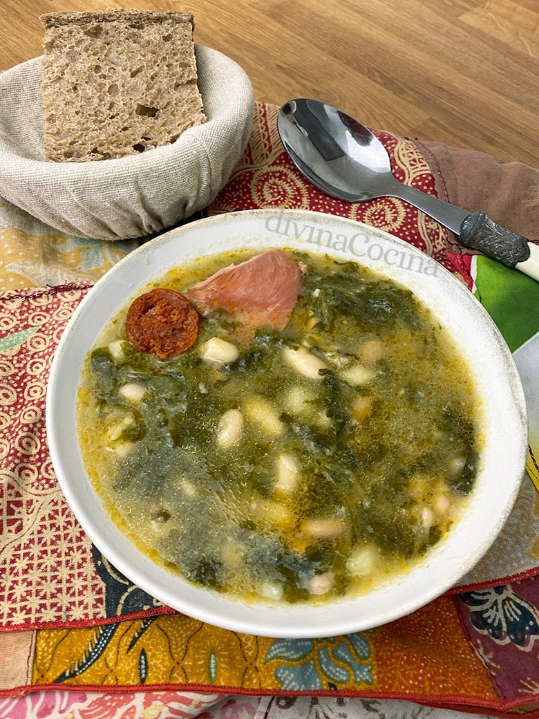 caldo gallego