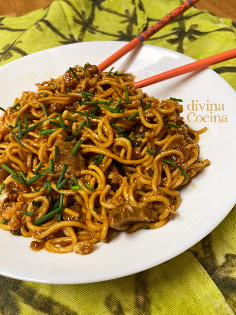 fideos yakisoba salteados