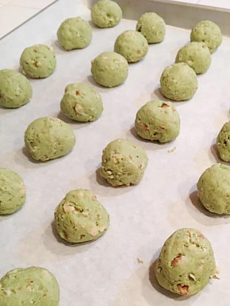 cookies de aguacate y pistachos