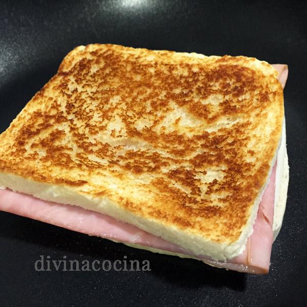 sándwich tostado