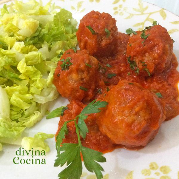 albóndigas con tomate