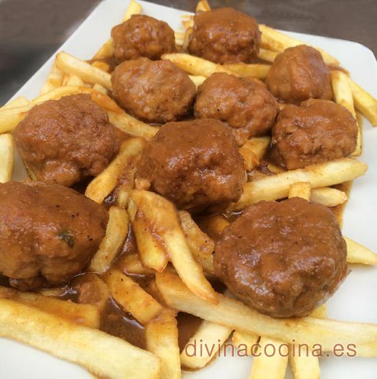 Albóndigas de pollo y bacón