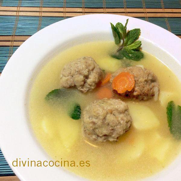 albóndigas en caldo de puchero