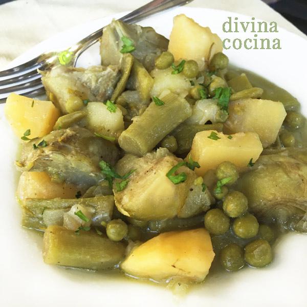 alcachofas con patatas y guisantes