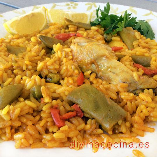 arroz con pollo y verduras