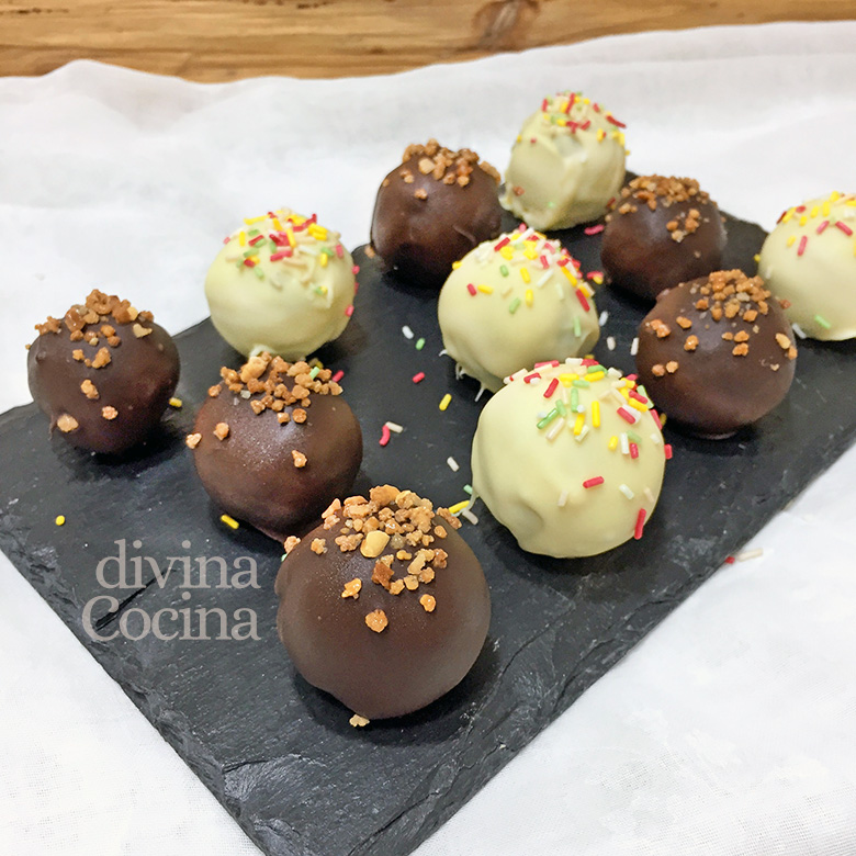 cake pops de chocolate