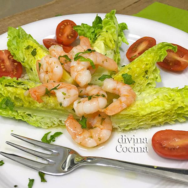 cogollos con gambas al ajillo