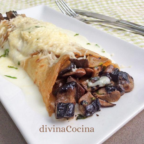 Crepes rellenas al horno - Receta de DIVINA COCINA