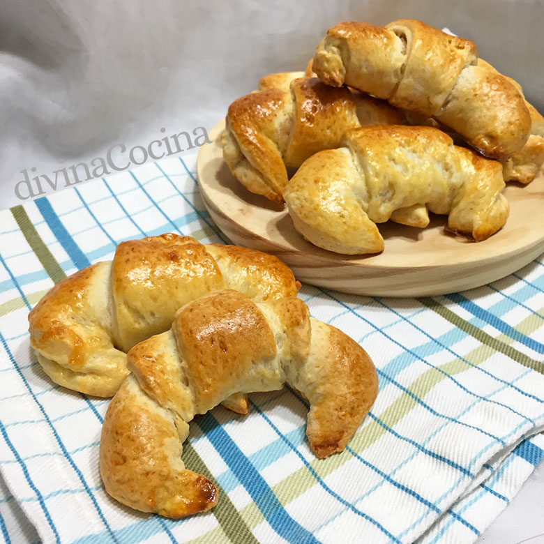 croissants de masa casera