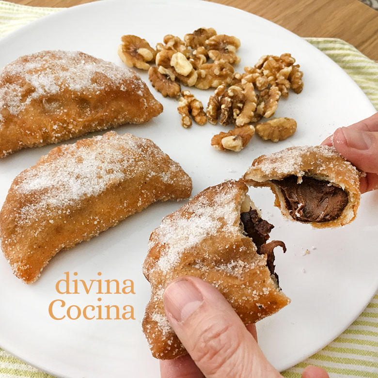 empanadillas de chocolate y nueces