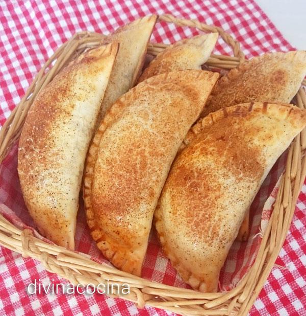 empanadillas de manzana y pasas