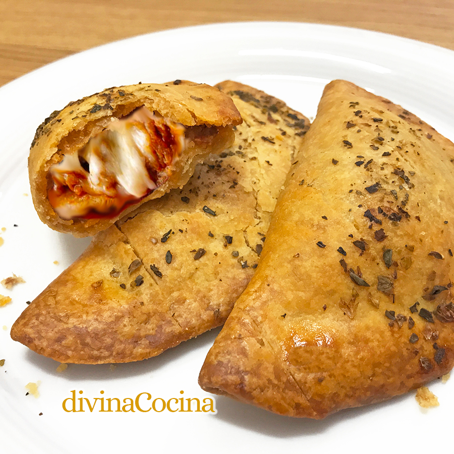 empanadillas de pizza mini calzone