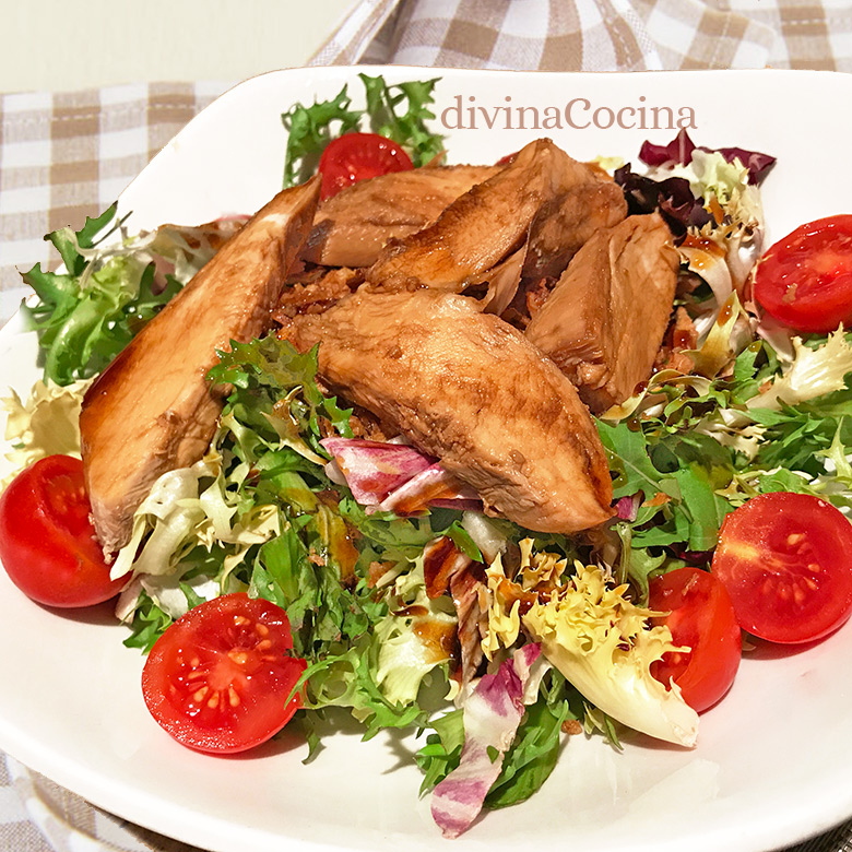 ensalada de pollo agridulce