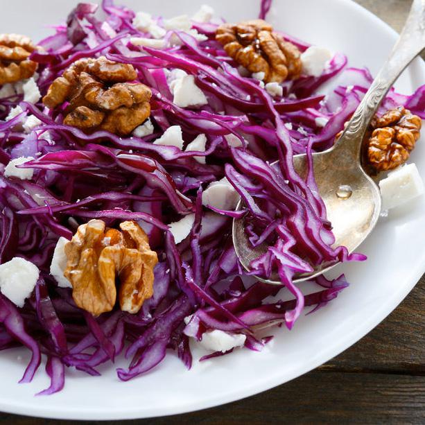 ensalada de lombarda con nueces