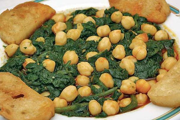 espinacas con garbanzos