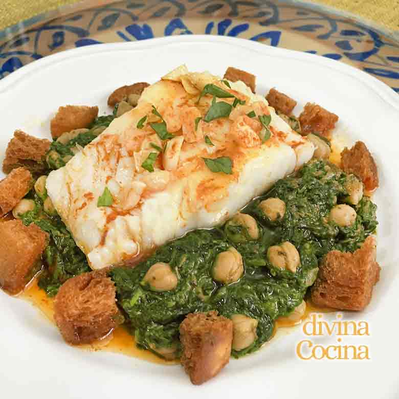 espinacas con garbanzos y bacalao 