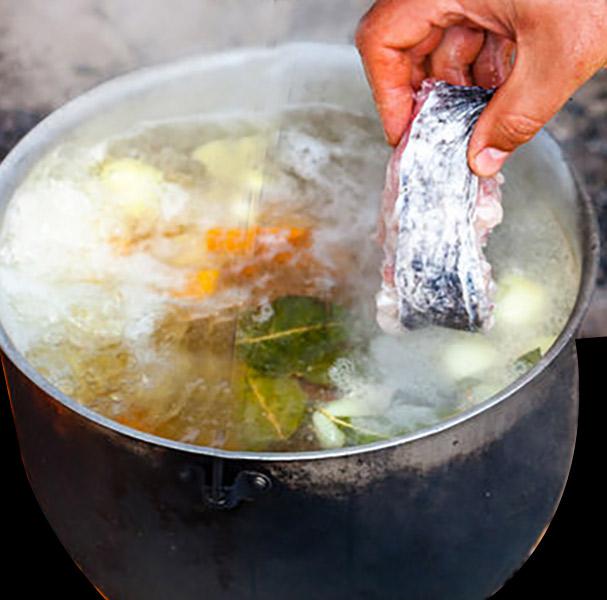 Fumet o caldo de pescado · El cocinero casero - Básicos y algo más