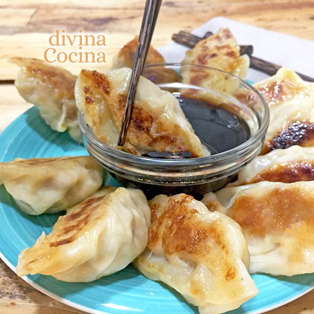 GYOZAS